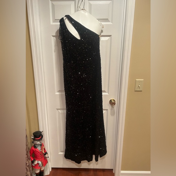 New Black Sequin Gown - Picture 4 of 5